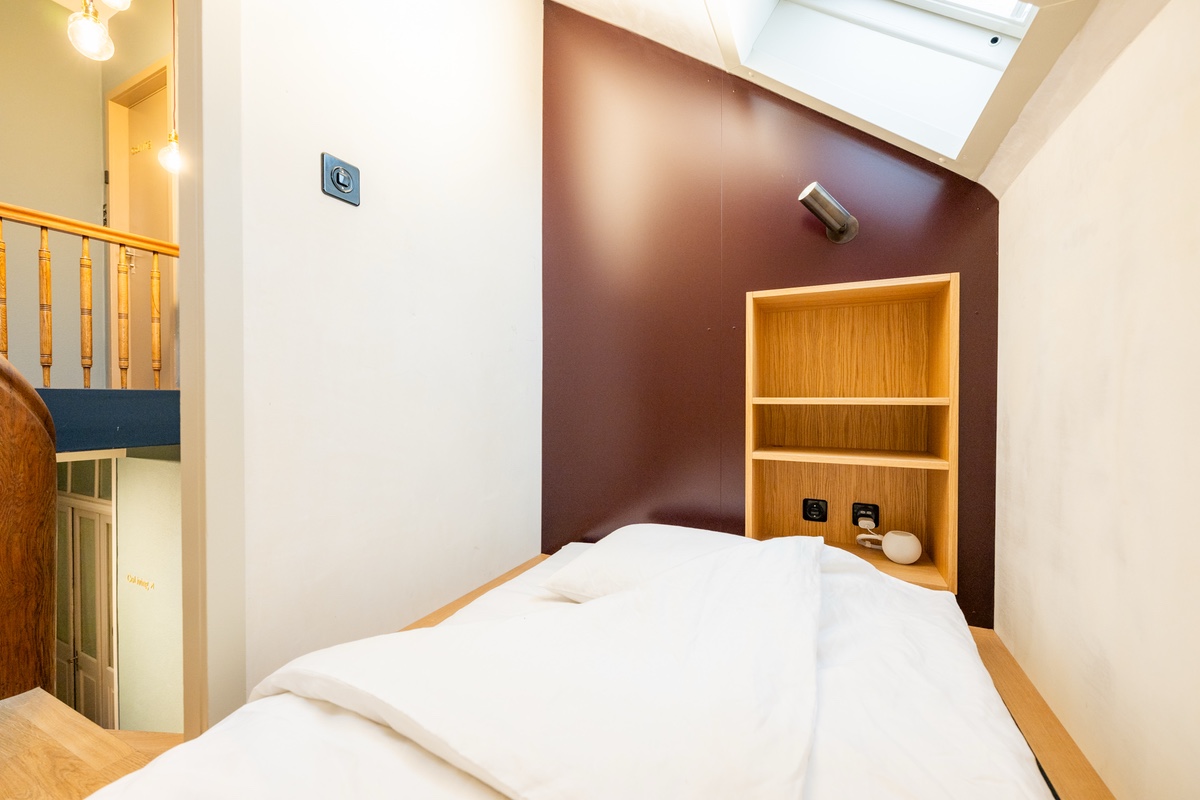 Licht, Fenster, Musik, entspannen.