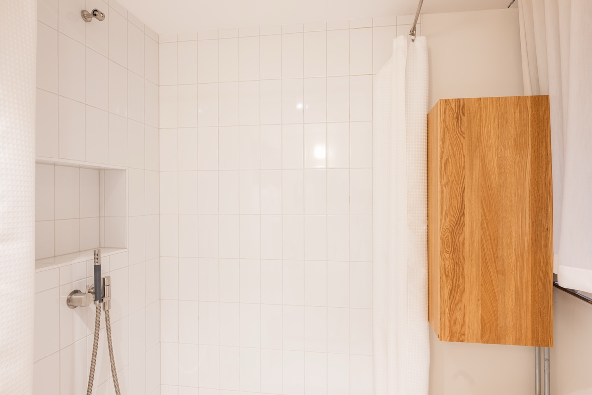 Wirklich großes Gemeinschaftsbad.